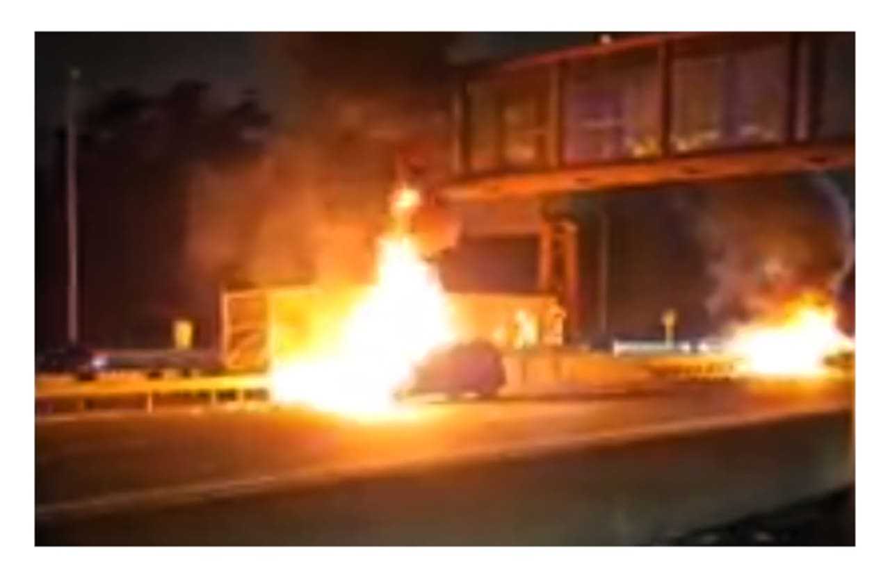 Update Couple In Classic Car Killed In Fiery Turnpike Crash