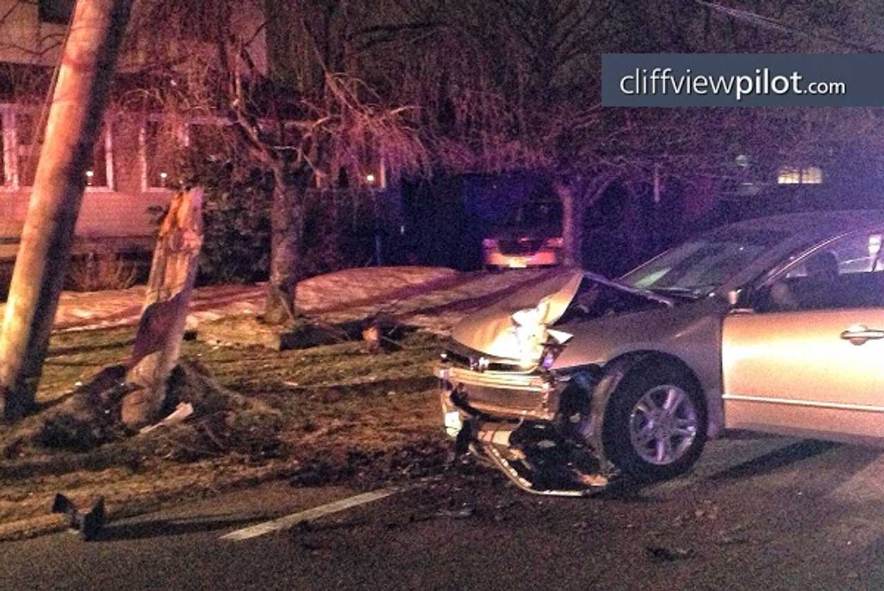 Garfield driver in Moonachie crash breaks collarbone, charged with DUI