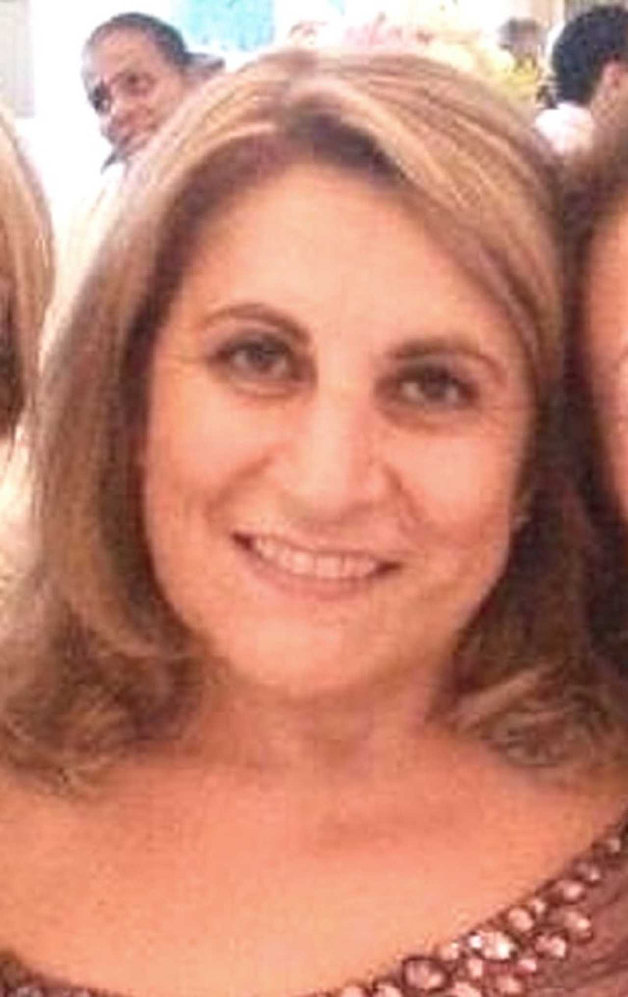Cemile Akguc