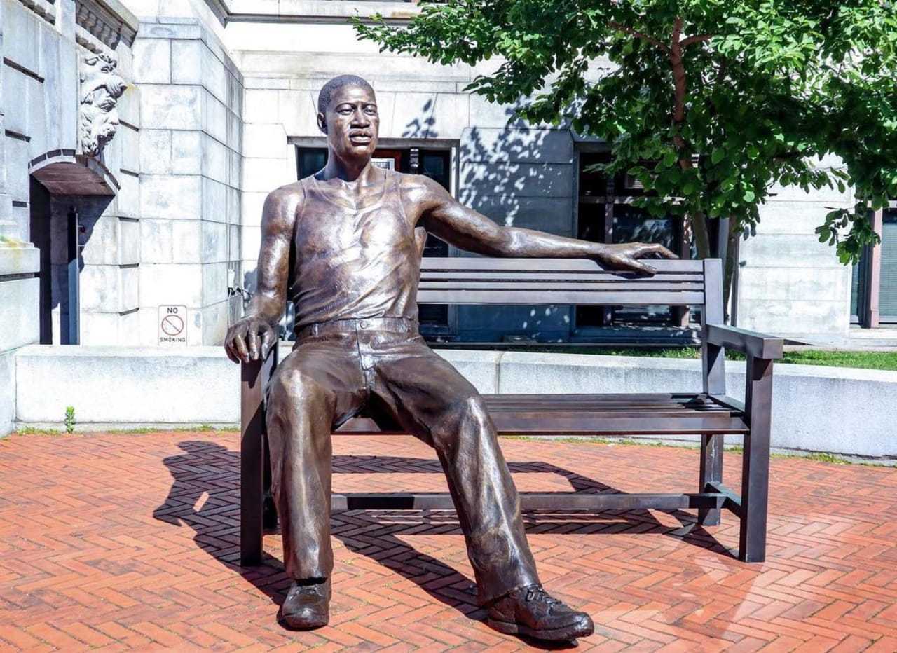 Newark's Brand New 700Pound Floyd Statue Defaced Essex Daily