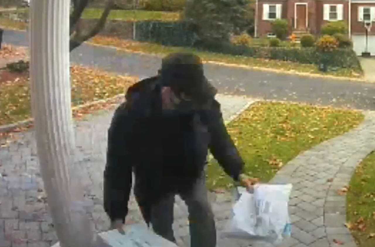 SEEN HIM? Video Shows Porch Pirate Snatching Packages In Leonia | Fort