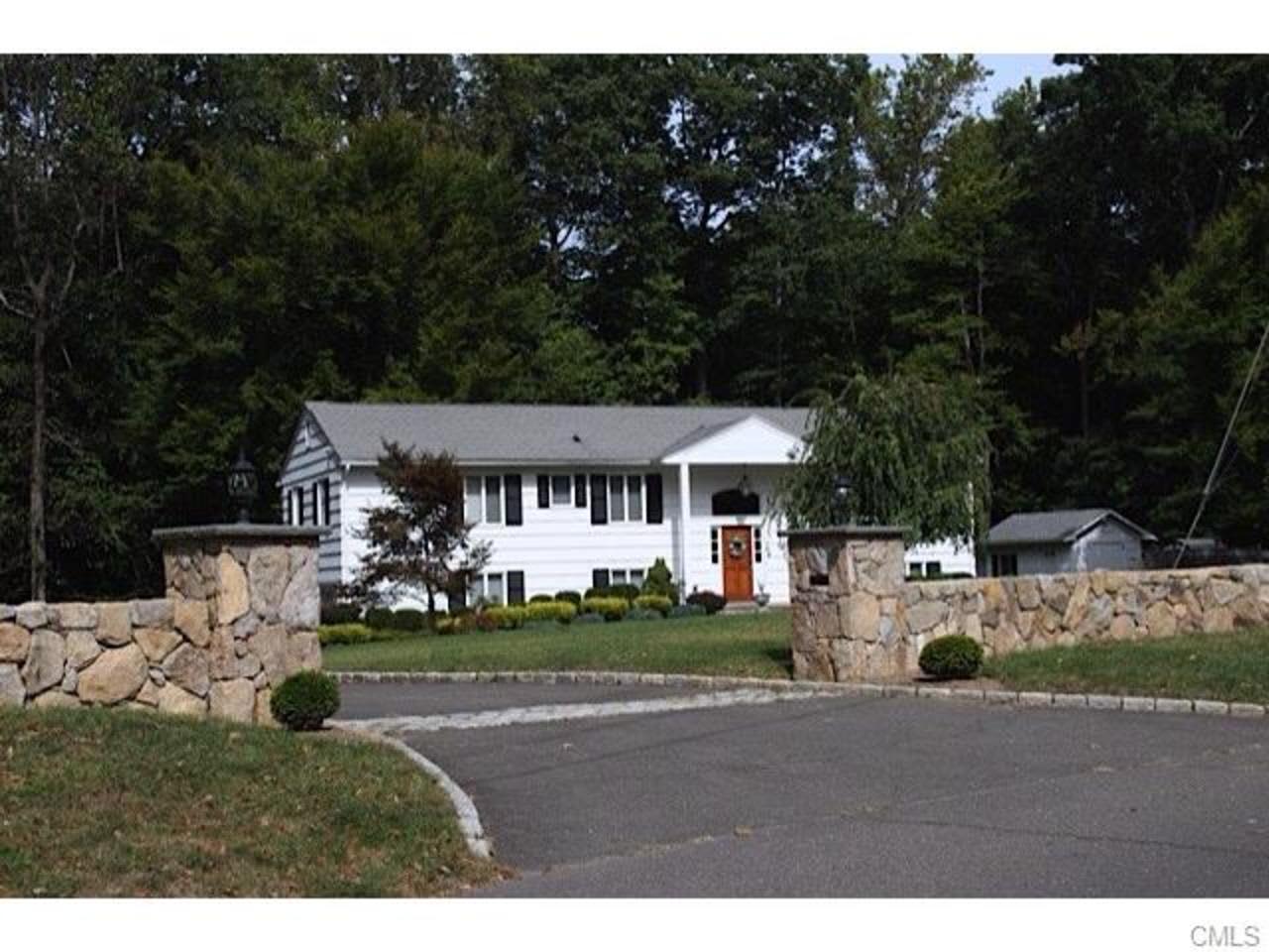 282 Cheese Spring Road, Wilton, CT 06897