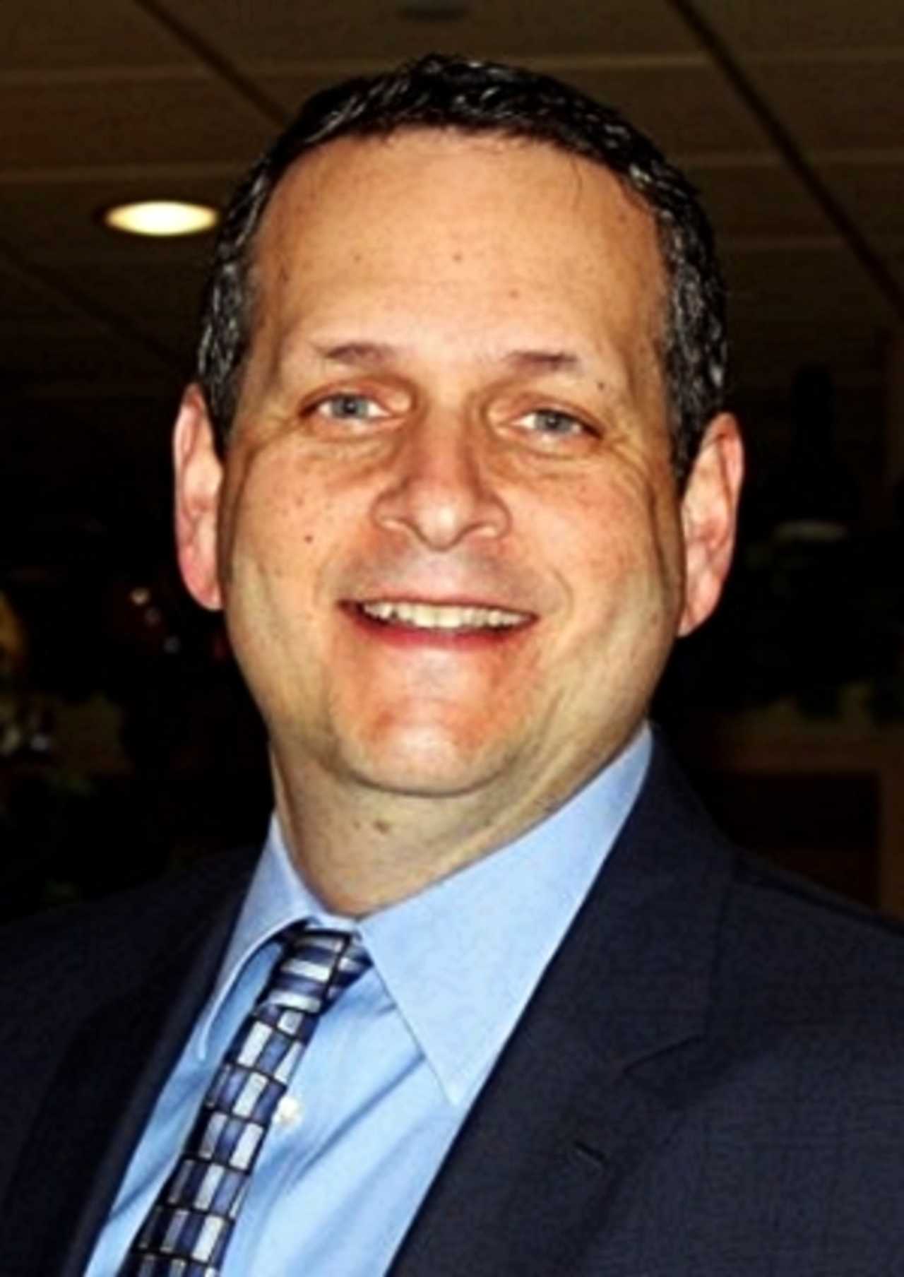 Bill Florin will help session participants maximize their resumes and LinkedIn profiles at the Edith Wheeler Memorial Library.