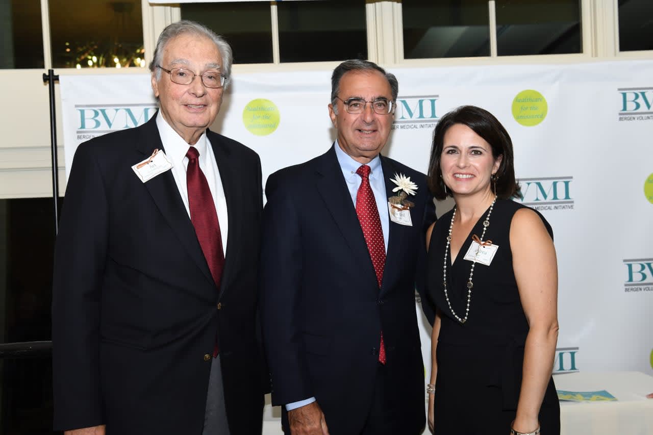 Richard Keenan, senior vice president of finance and chief financial officer of Valley Health System (center) with Dr. Art De Simone, BVMI Medical Director, and Andrea Egan, BVMI Board Chair.