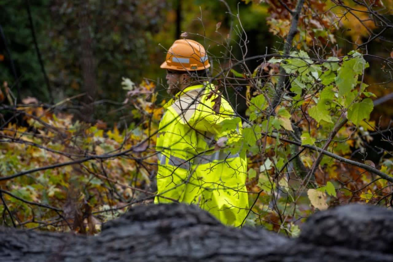 Utility crews in the Hudson Valley are working to restore power to thousands.