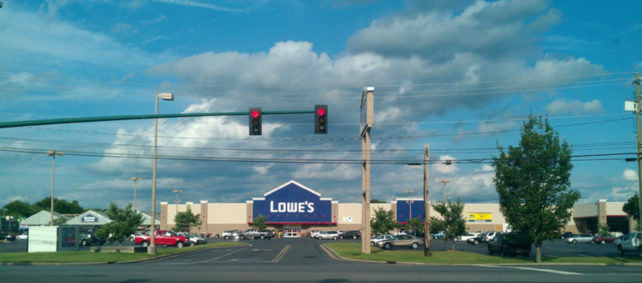 Lowe’s will refund over $1 million to more than 16,000 New York consumers over allegations of deceptive sales practices for flooring installations. 
