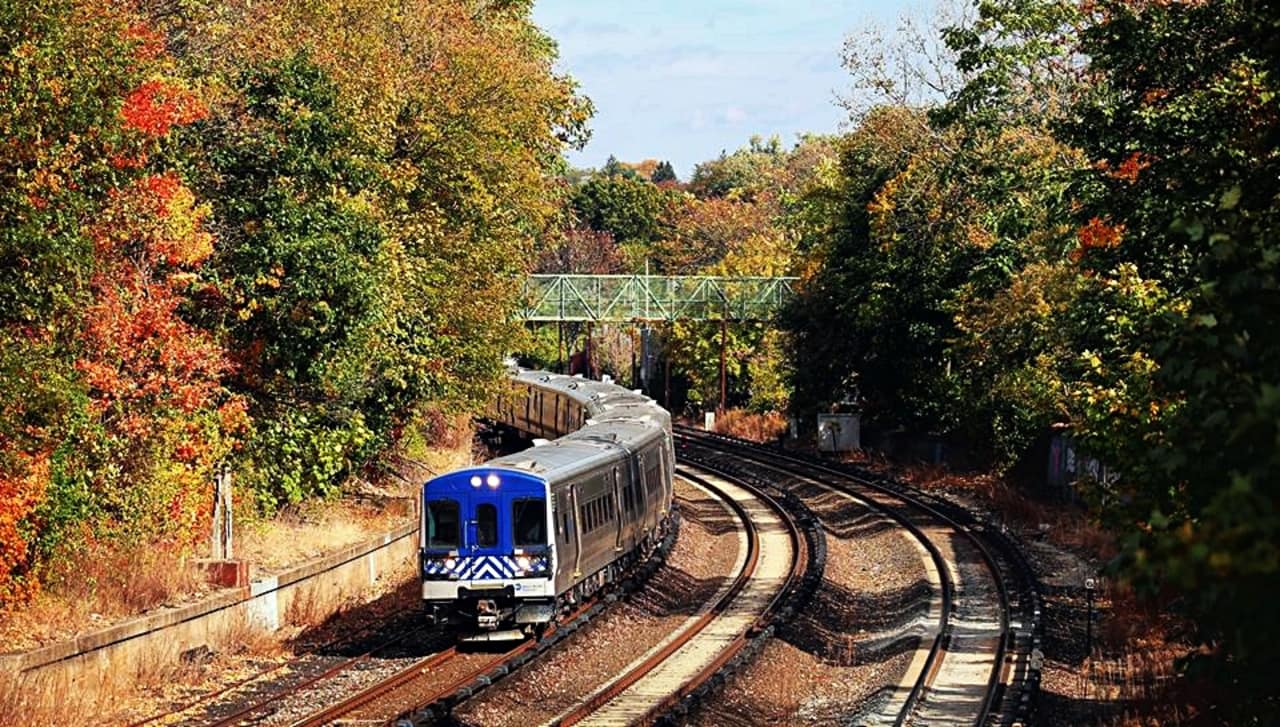 Metro-North saw large increases in its overall customer satisfaction, according to a recent survey.