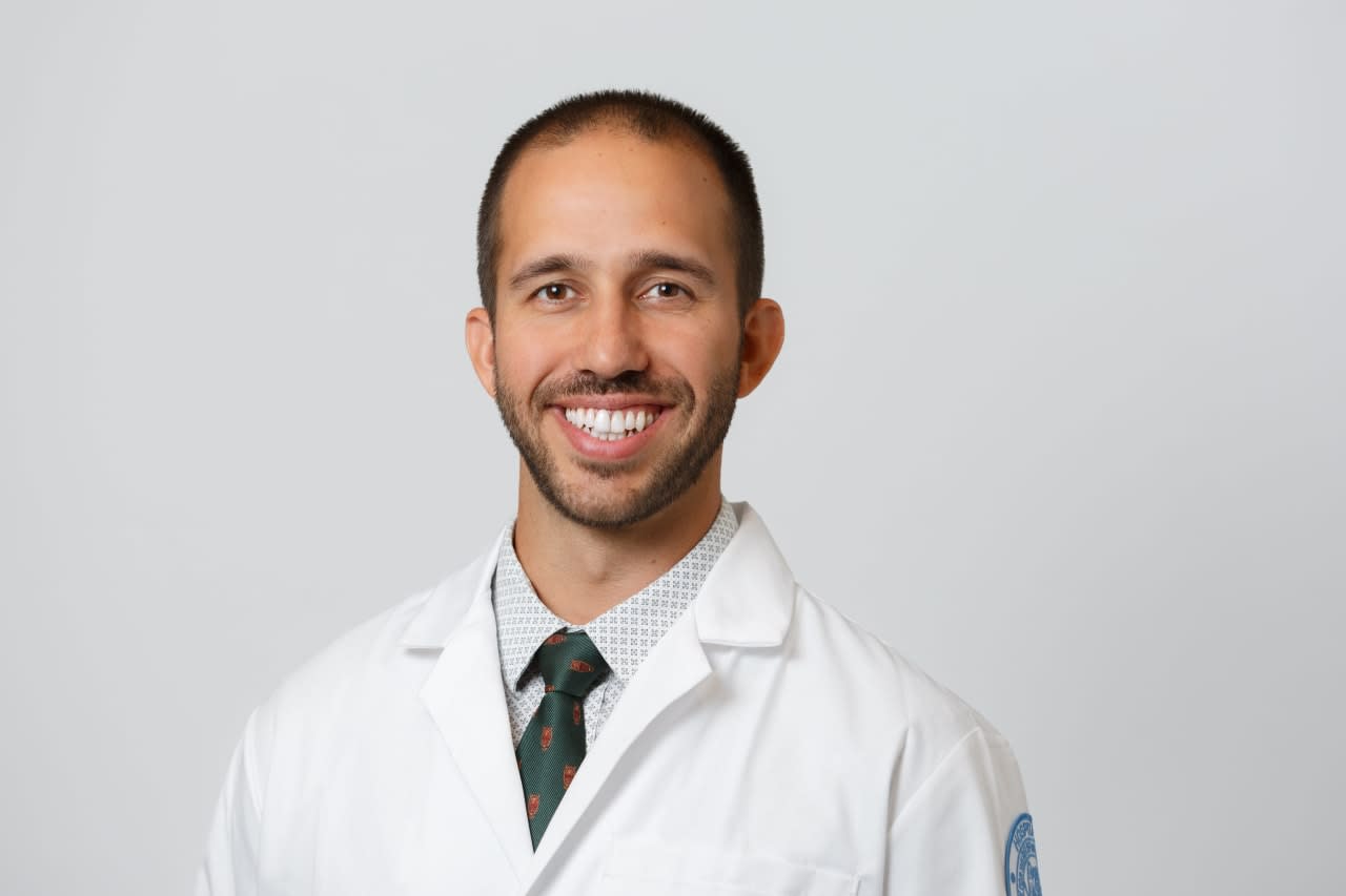 Dr. Nicholas Sgrignoli, primary sports medicine physician at HSS Stamford.