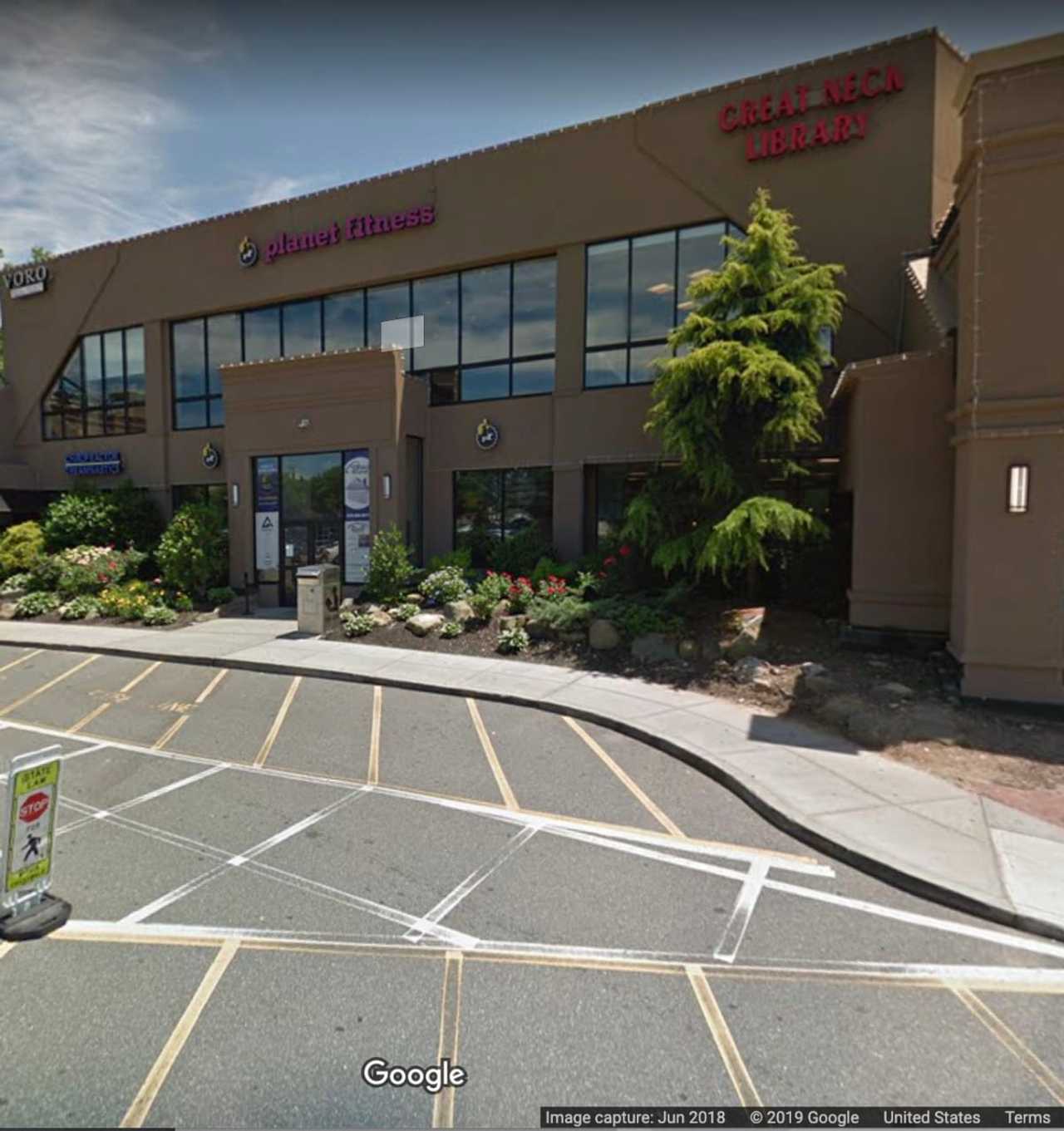 Great Neck Plaza