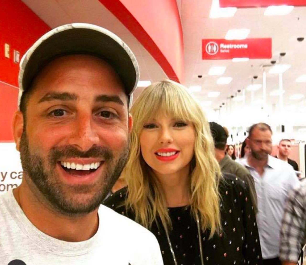 Taylor Swift showed up at the Target in Jersey City Friday, ahead of a scheduled appearance at the Video Music Awards in Newark on Monday