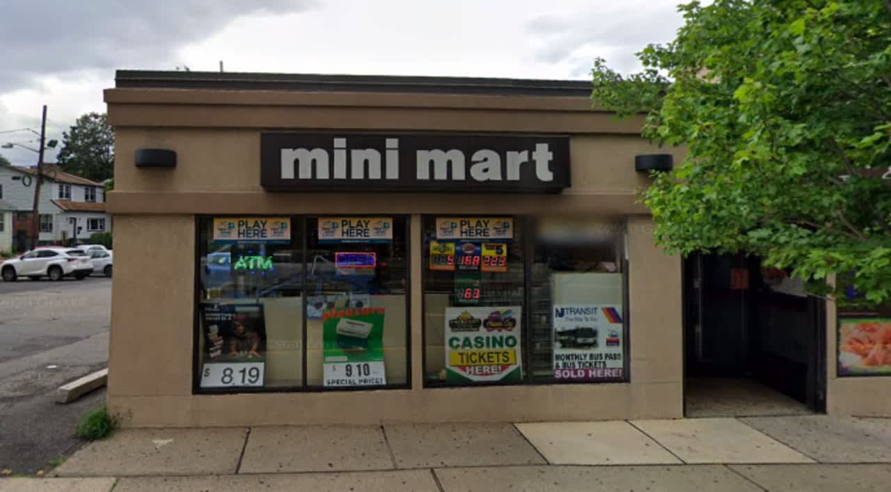 Mini Mart in Cliffside Park