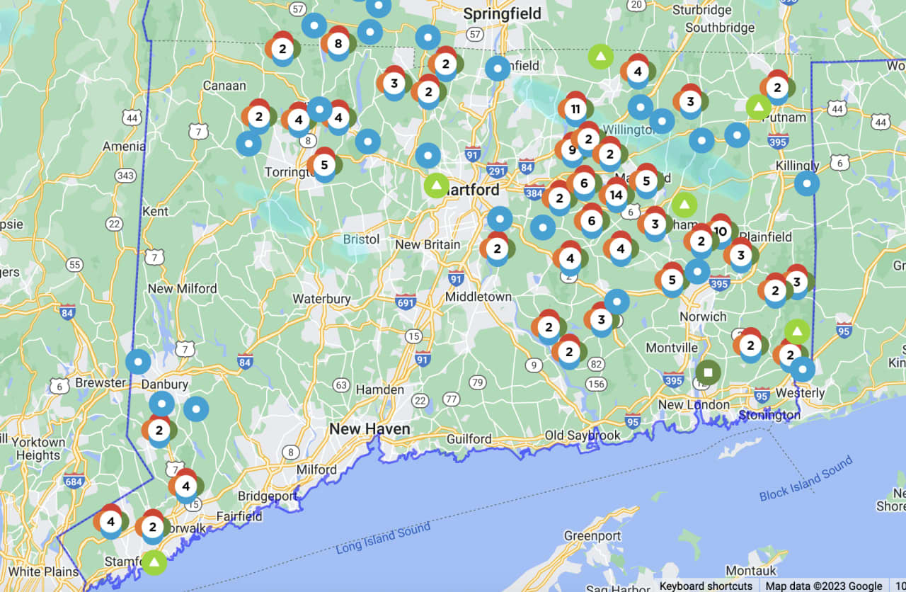 thousands-without-power-in-ct-from-strong-wind-gusts-ice-on-trees-in