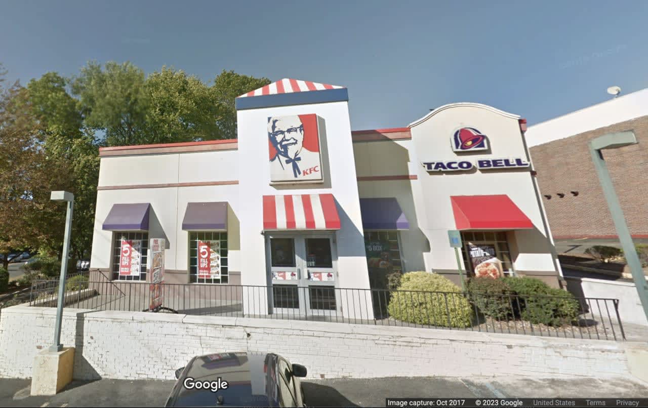 A building housing both a Kentucky Fried Chicken and Taco Bell location in Elmsford on Saw Mill River Road has reopened after a year-long renovation process.