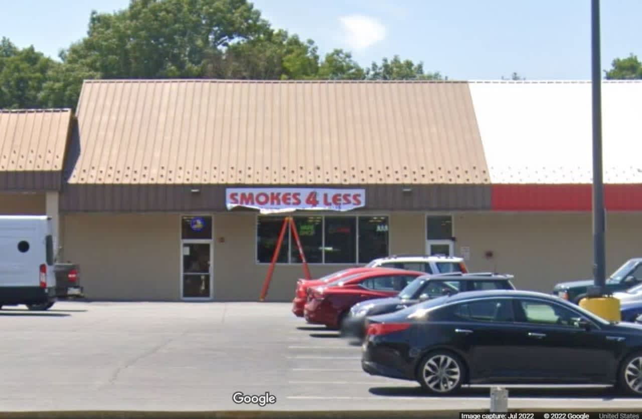 Smokes 4 Less, located at 59 North Plank Road in Newburgh