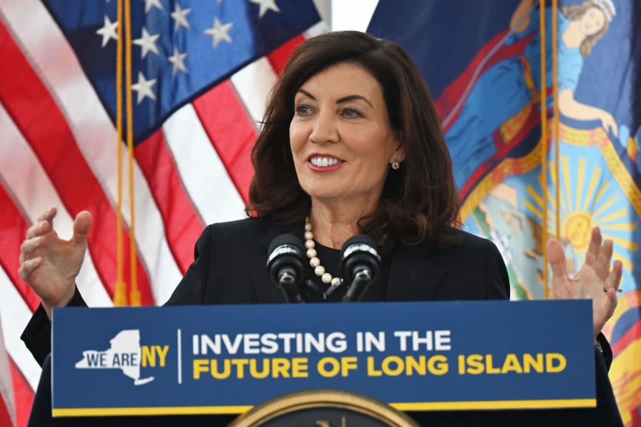 As the year comes to a close, voters are revealing whether they think Gov. Kathy Hochul met her policy goals for 2022, and the feedback isn’t great.