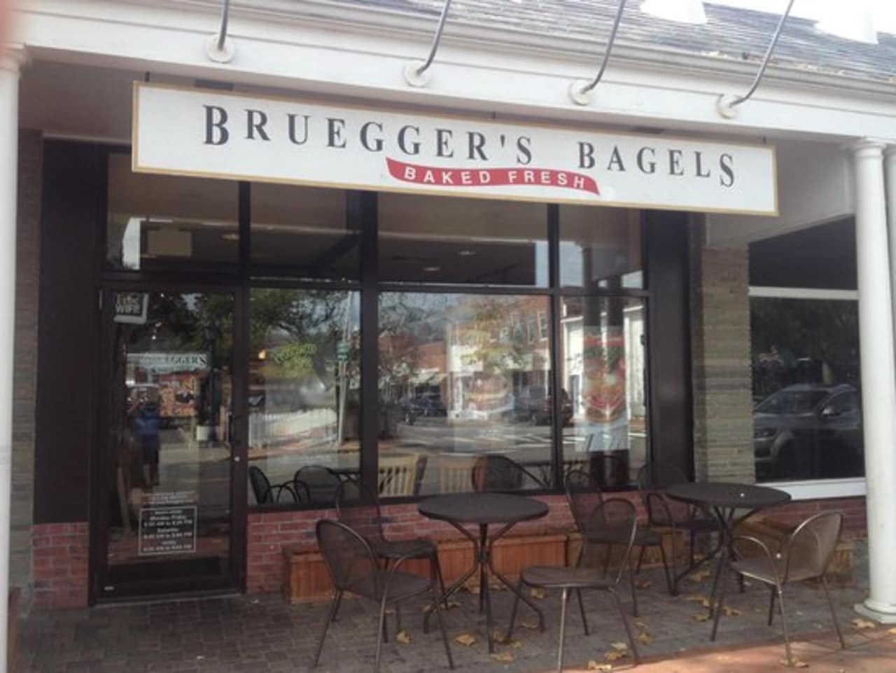 Bruegger's Bagels on South Avenue in New Canaan is closing on Sunday.