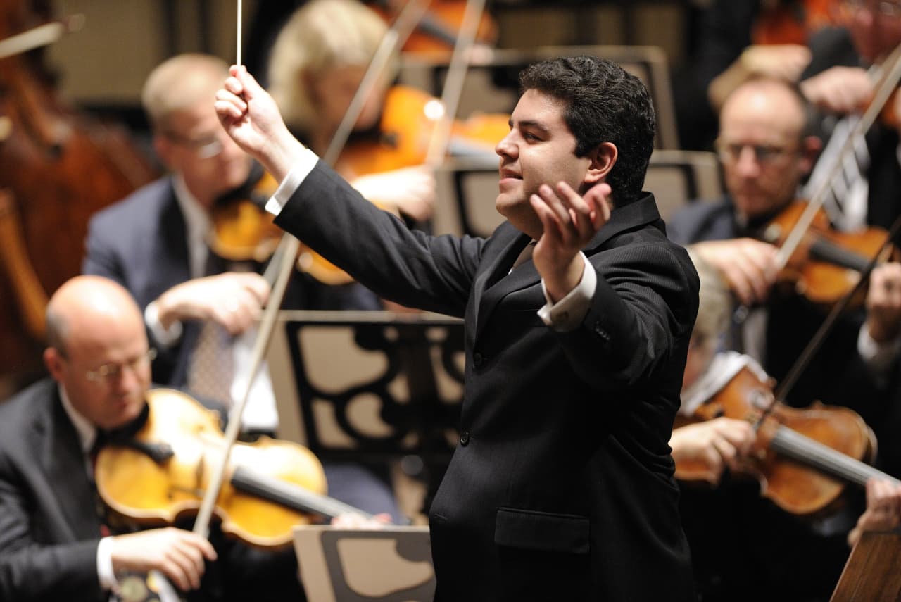 Tito Munoz will conduct a performance of the Westchester Philharmonic at Purchase College in Harrison Saturday.