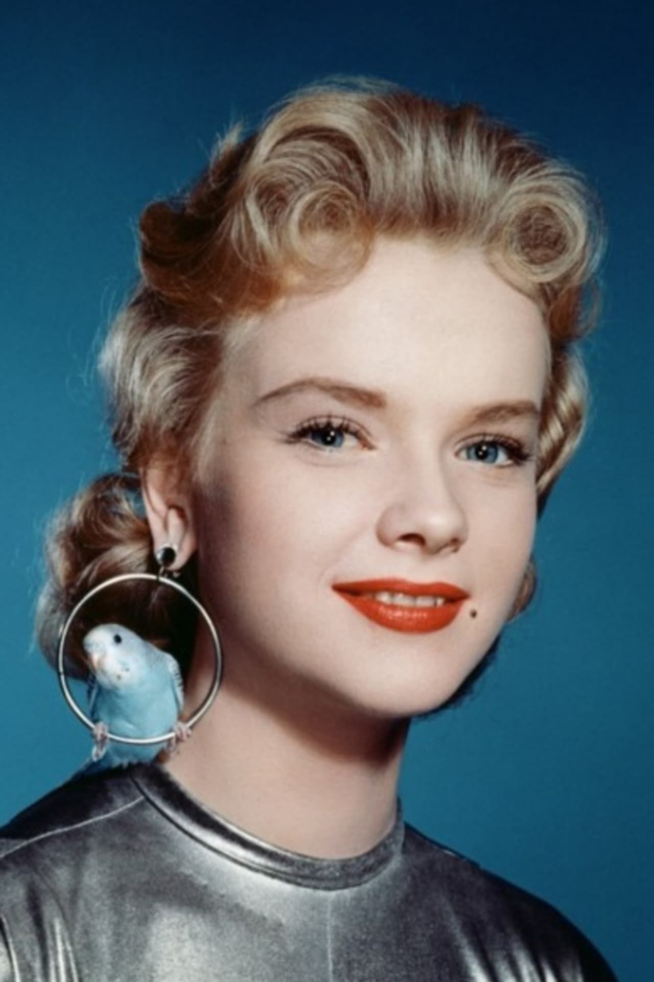 Ossining native Anne Francis was a television pioneer as the woman detective "Honey West."