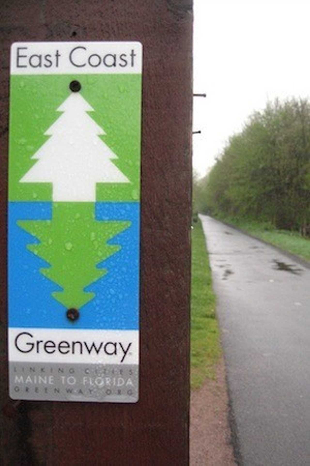 Signs similar to this would be placed along Halstead Avenue and Osborne Road in Harrison if the town joins the East Coast Greenway Alliance.