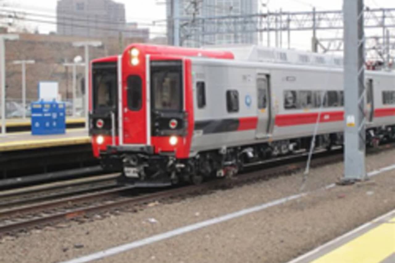 Metro-North trains are delayed on Monday due to circuit issues.