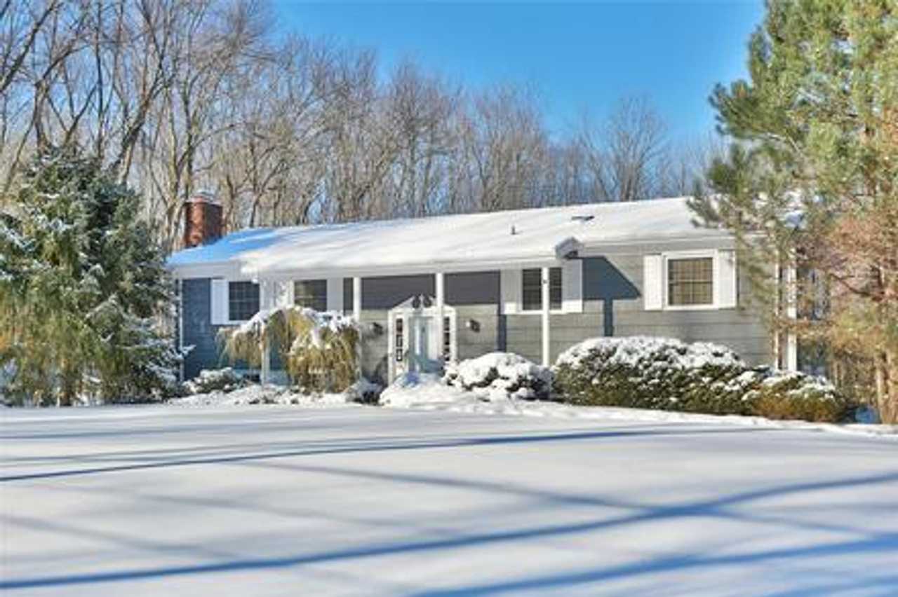 15 Lawrence Farm Crossway Is The Chappaqua Daily Voice House Of The