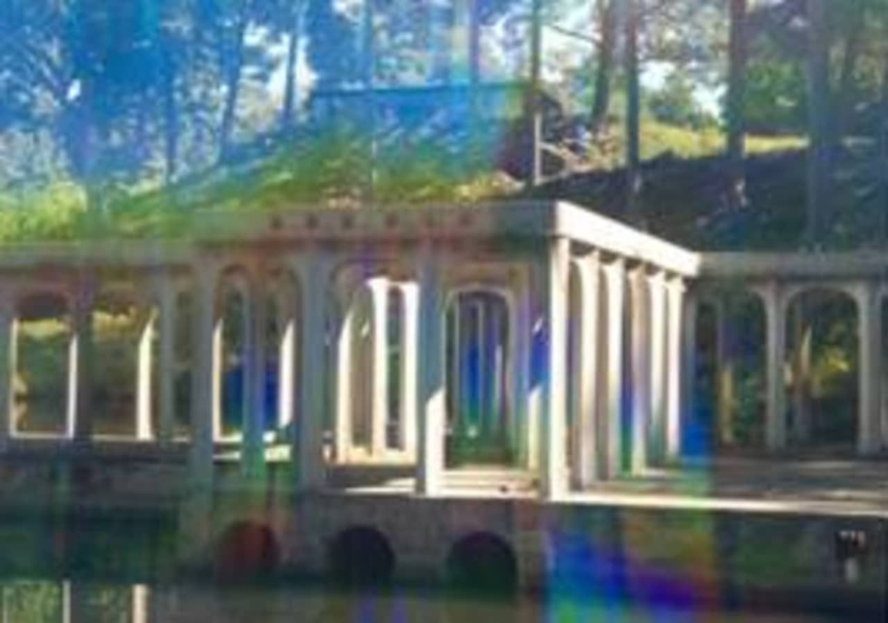 The Glass House in New Canaan is celebrating its 65th anniversary Fujiko Nakaya: Veil, a site-specific artist project. 