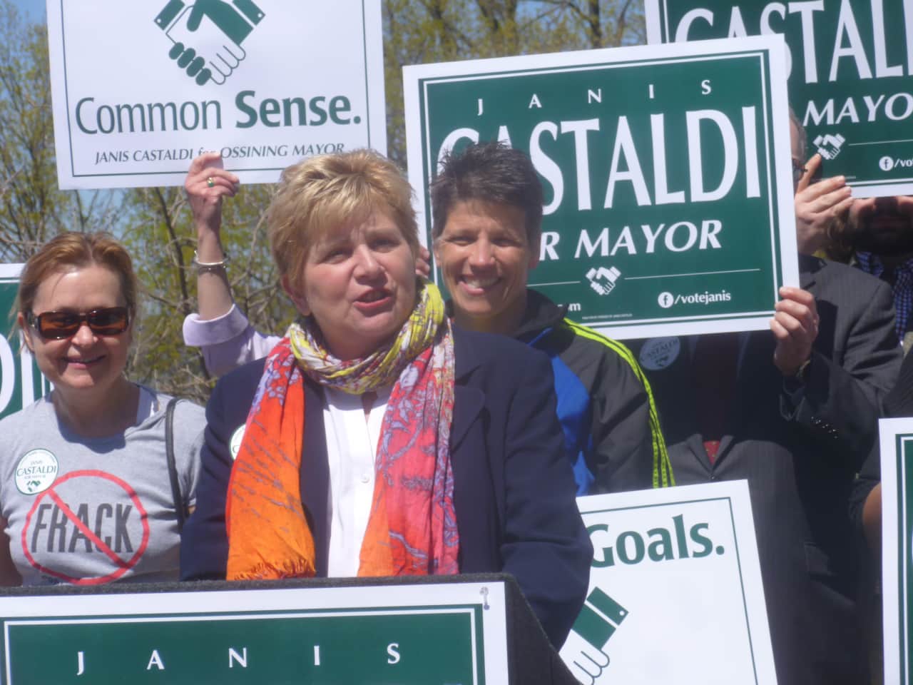 Janet Castaldi announced her candidacy for mayor of Ossining.