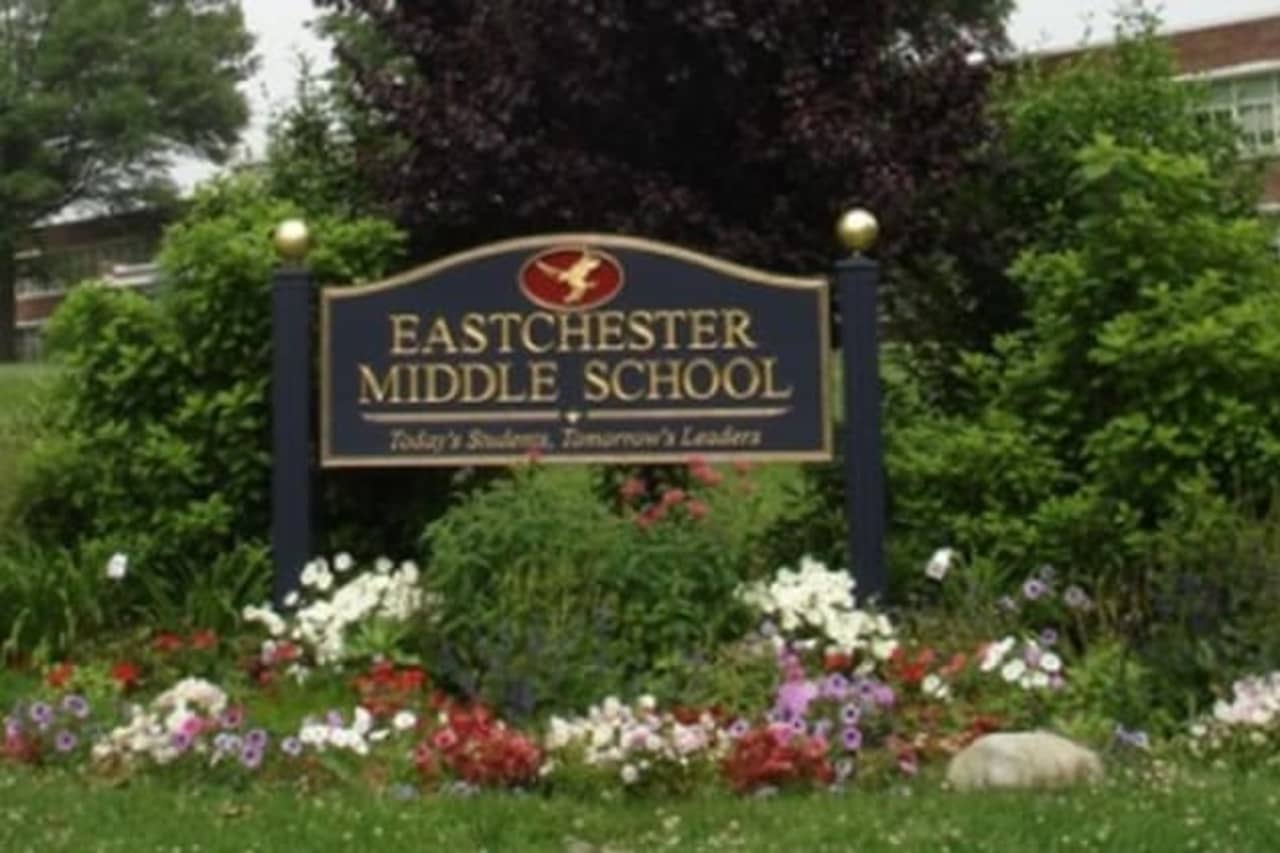 The Teacher's Institute of Lower Westchester will offer a math enrichment course at the Eastchester Middle School.