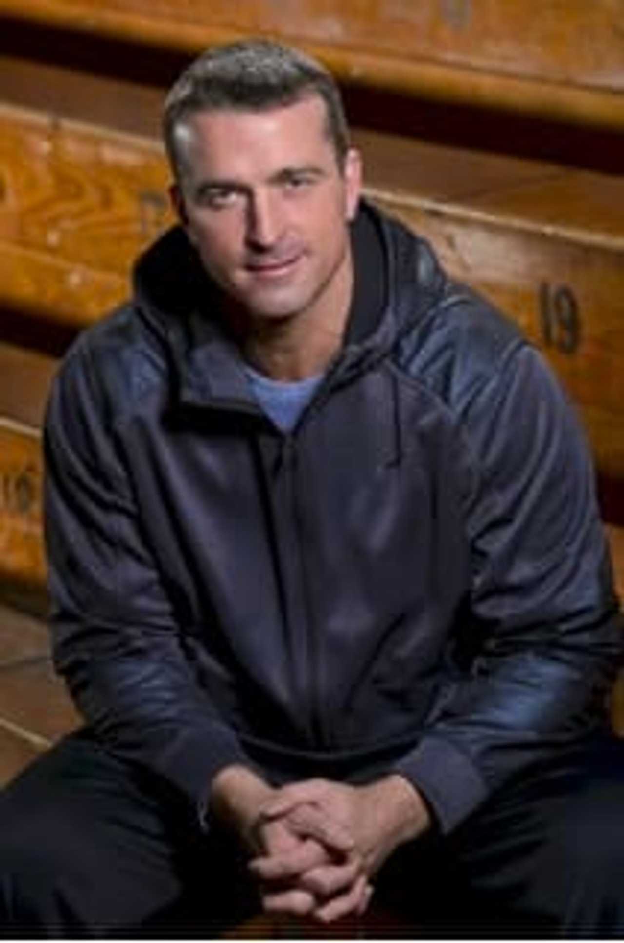 Former NBA player Chris Herren, who struggled with substance abuse, will speak at Wilton High School on Oct. 21.