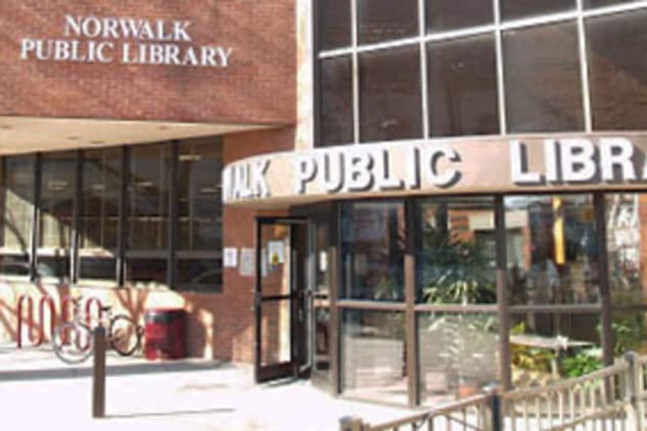 The Norwalk Public Library is providing free books to commuters at the South and East Norwalk stations.