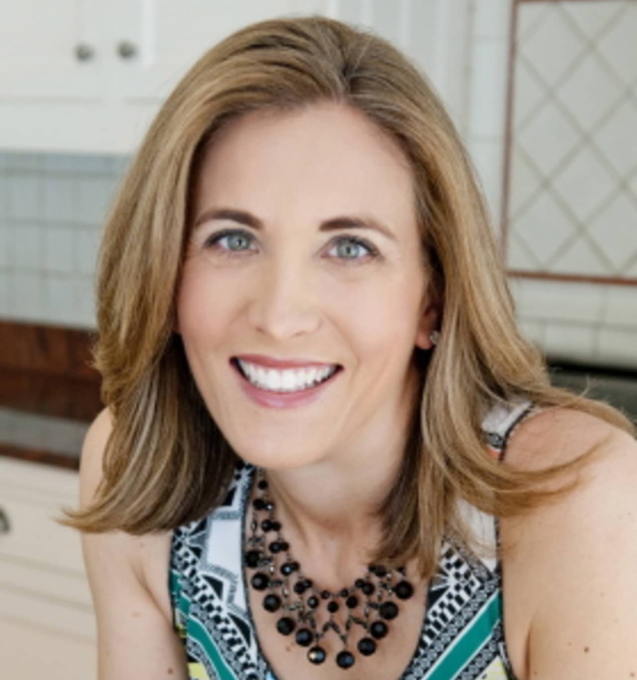 Certified health coach Dawn Kurth of New Canaan holds classes to help women and teenage girls implement healthy eating strategies into their diets.