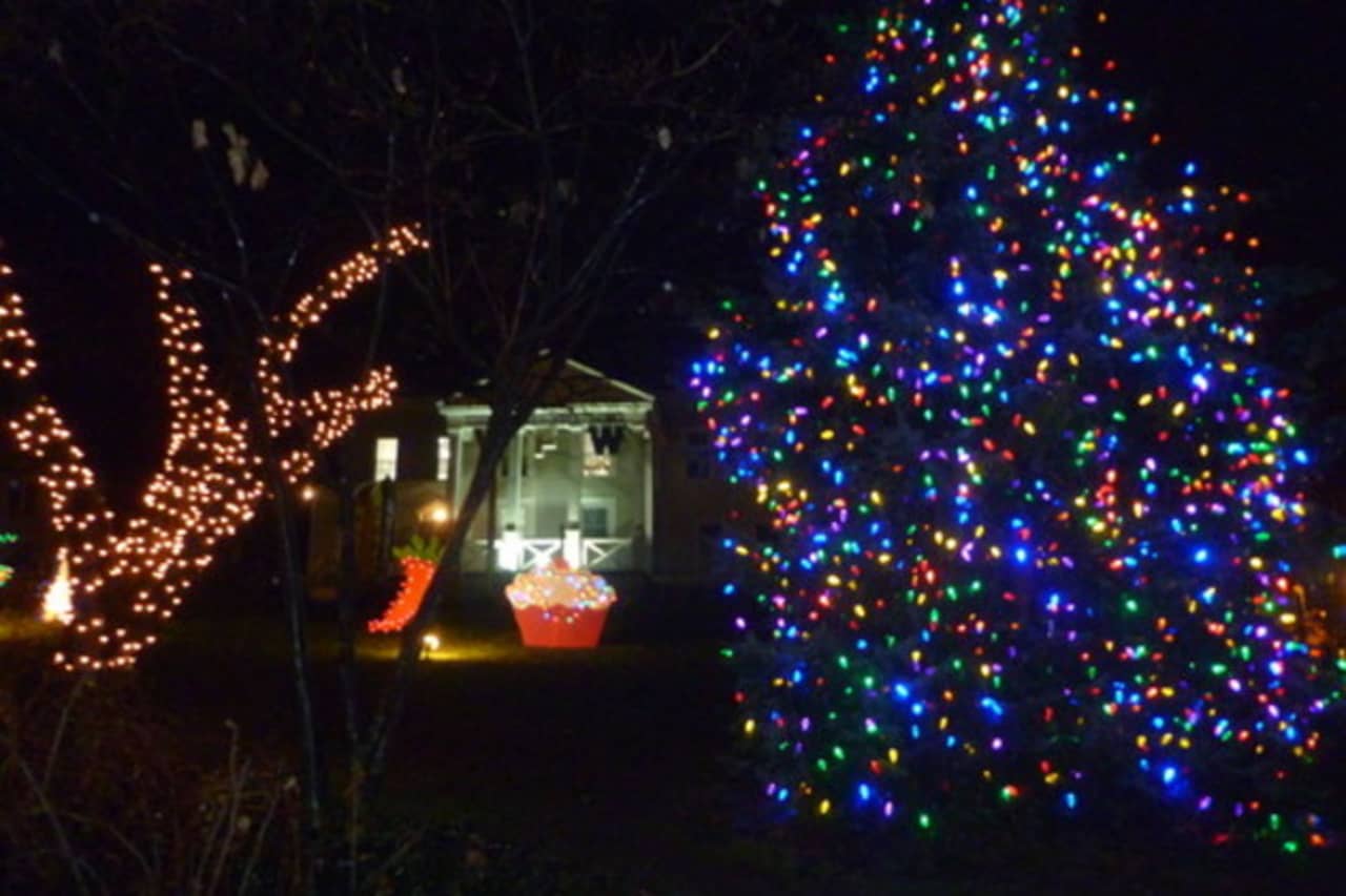 See what's open and closed on Christmas in Briarcliff. 
