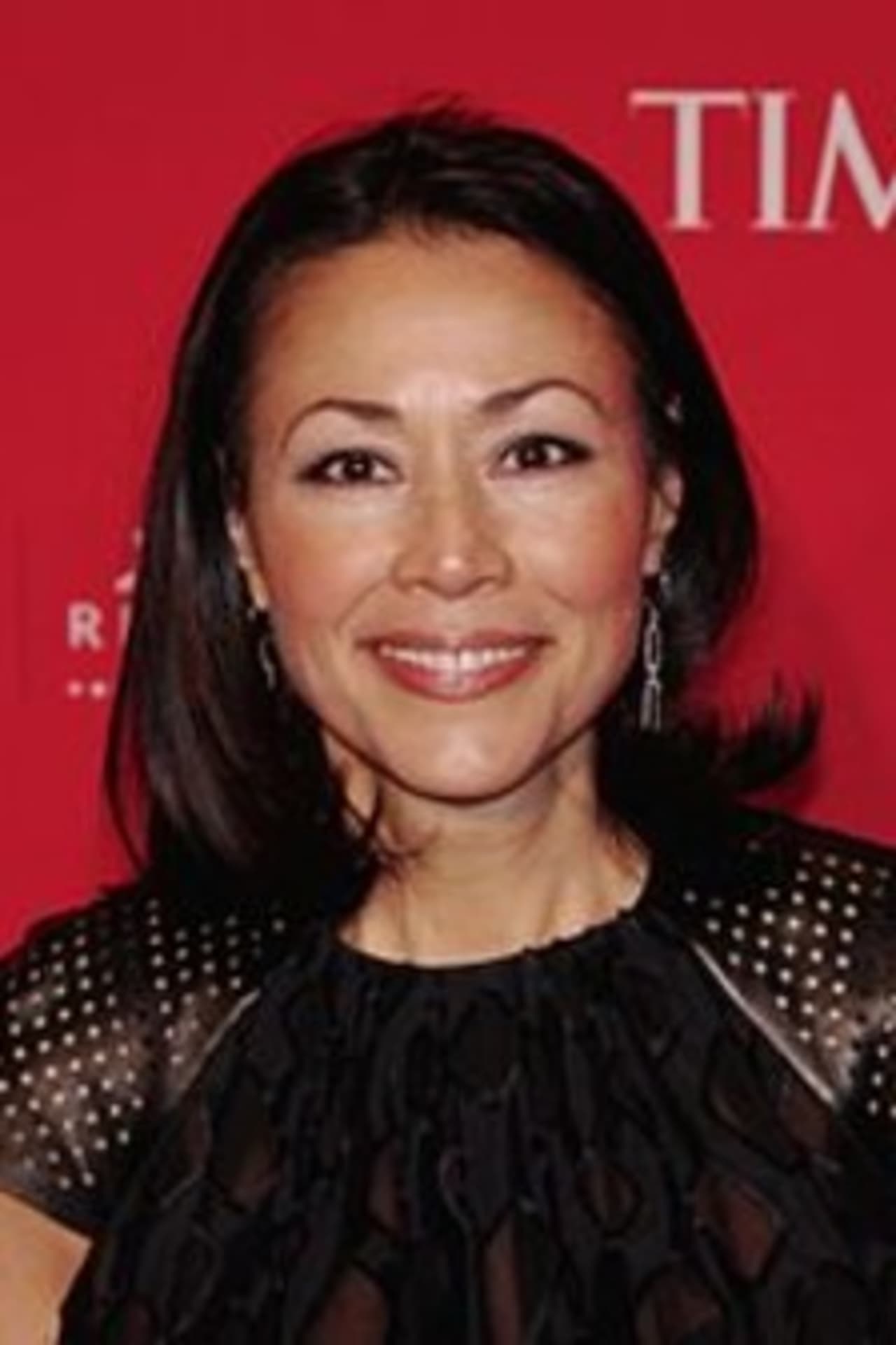 New Canaan resident Ann Curry will leave NBC after 25 years with the network.