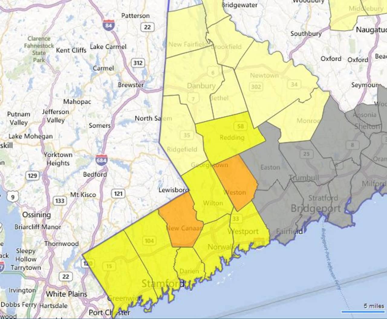 More than 1,200 New Canaan customers were without power Tuesday morning. 