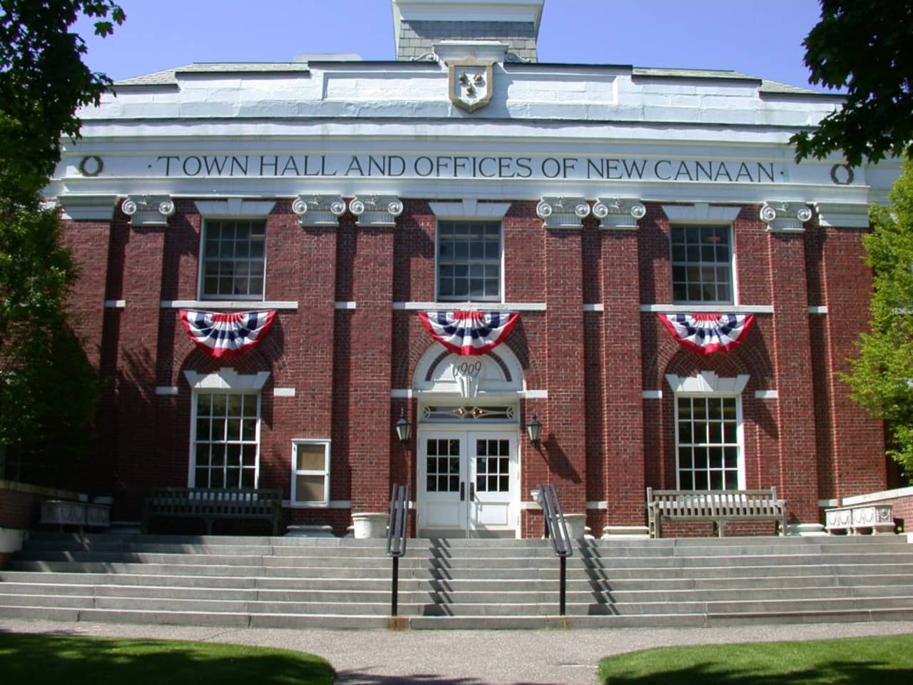 New Canaan Town Hall