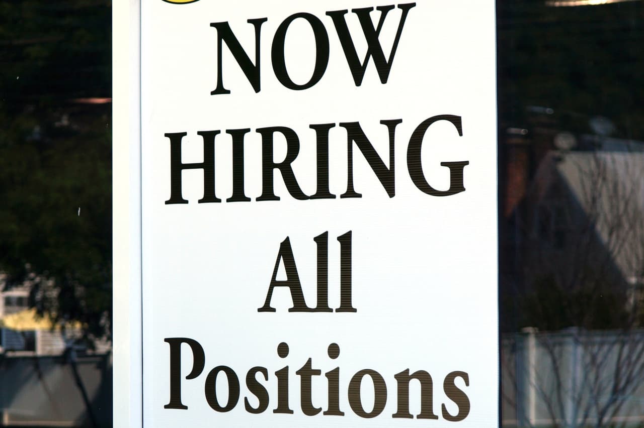 There are a number of job openings in the New Canaan area. 
