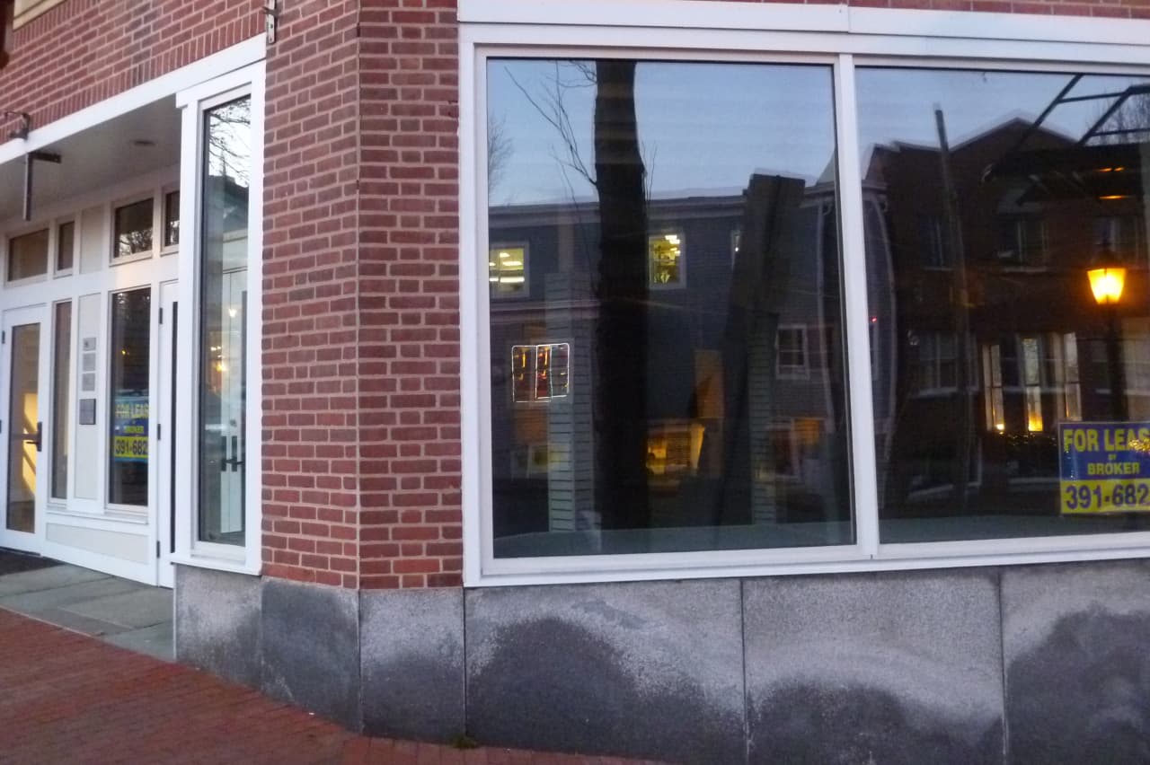 This vacancy at 96 Main St. has been vacant for several years. New Canaan Chamber of Commerce Executive Director Tucker Murphy thinks an Apple store might be an ideal use for it. 