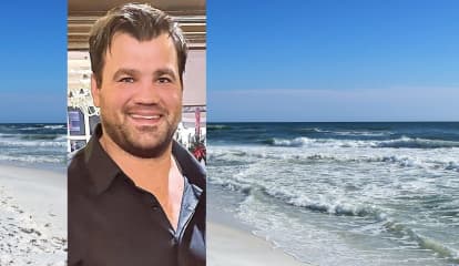 HERO: Former NY Giant Peyton Hillis In ICU After Saving His Kids From Drowning In Florida