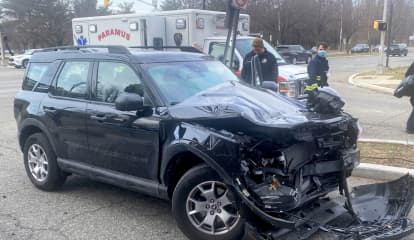 Bronco Driver Injured In Paramus Crash Says Box Truck Hit, Split