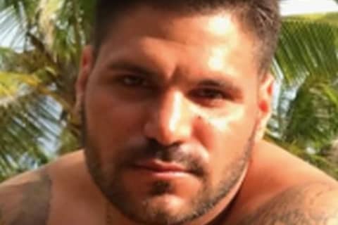Ronnie Ortiz-Magro Makes Surprise Appearance On 'Jersey Shore'