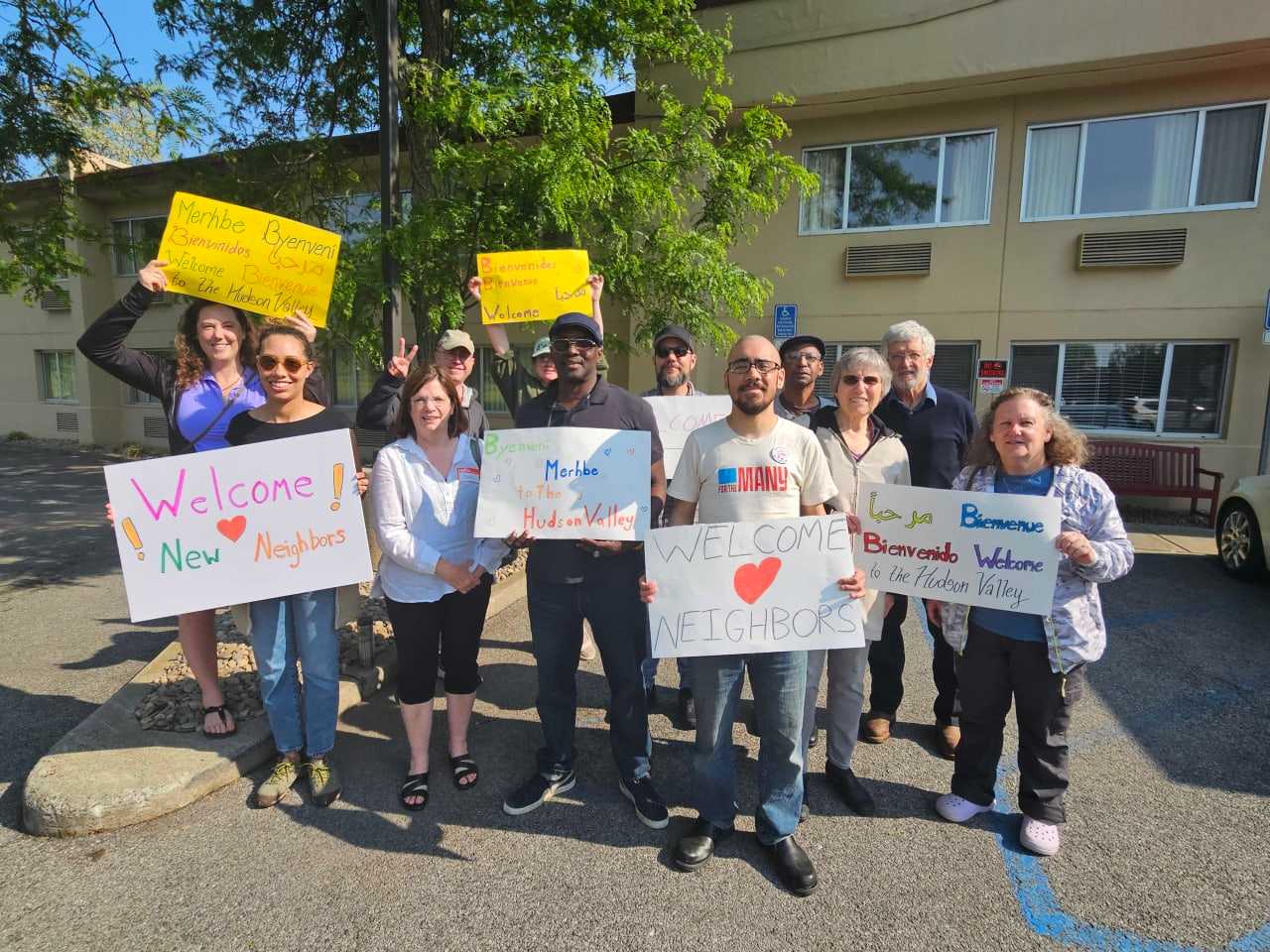 2 Buses Of Migrants Arrive In Dutchess County Despite State Of Emergency