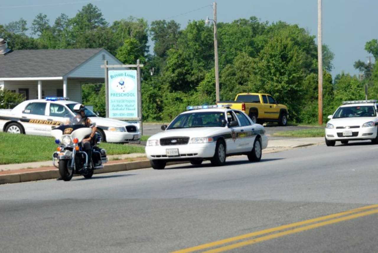Man Dead, Woman Hospitalized In Early Morning Charles County Stabbing, Sheriff Says