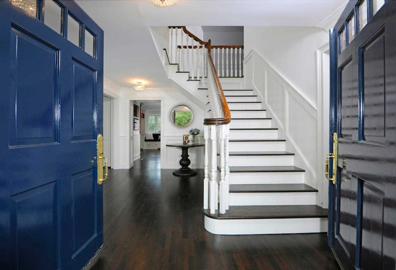 How To Bring Pantone’s 2020 Color Of The Year, Classic Blue, Into Your Home