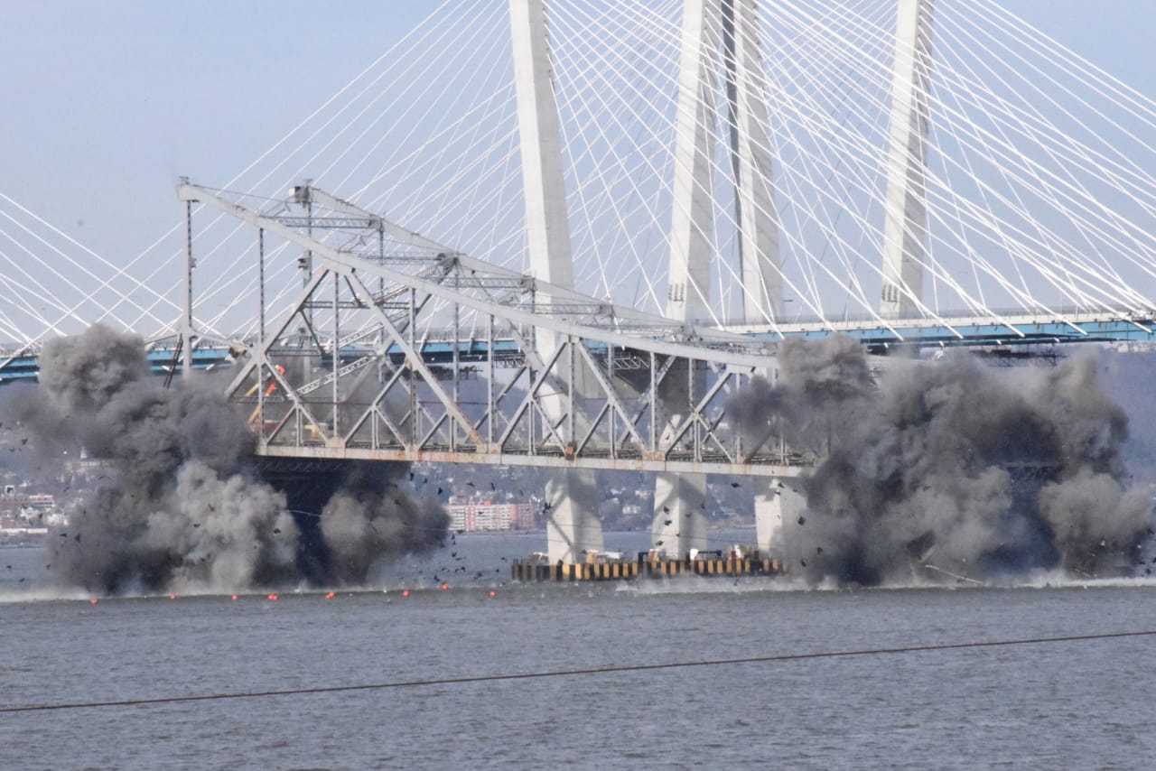 The span begins to drop.