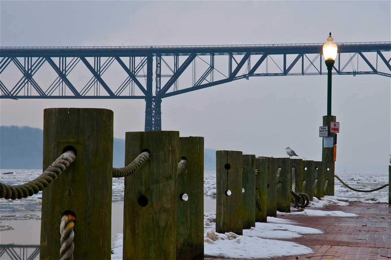 Body Recovered After Person Jumps From Hudson Valley Walkway Bridge