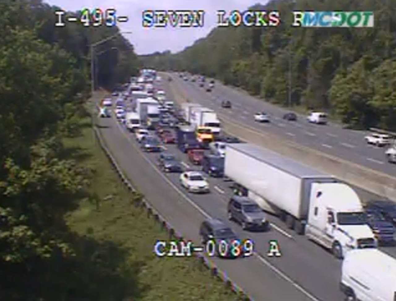 Three Injured In I-495 Beltway Crash In MD That Tied Up Traffic For Miles (DEVELOPING)