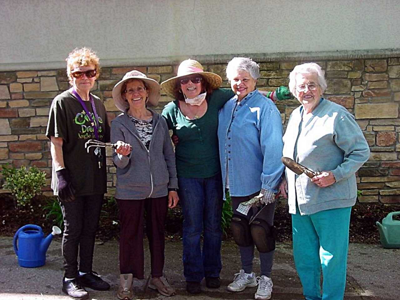 The Garden Club of Bergenfield brightened up the outside of the library on Wednesday.