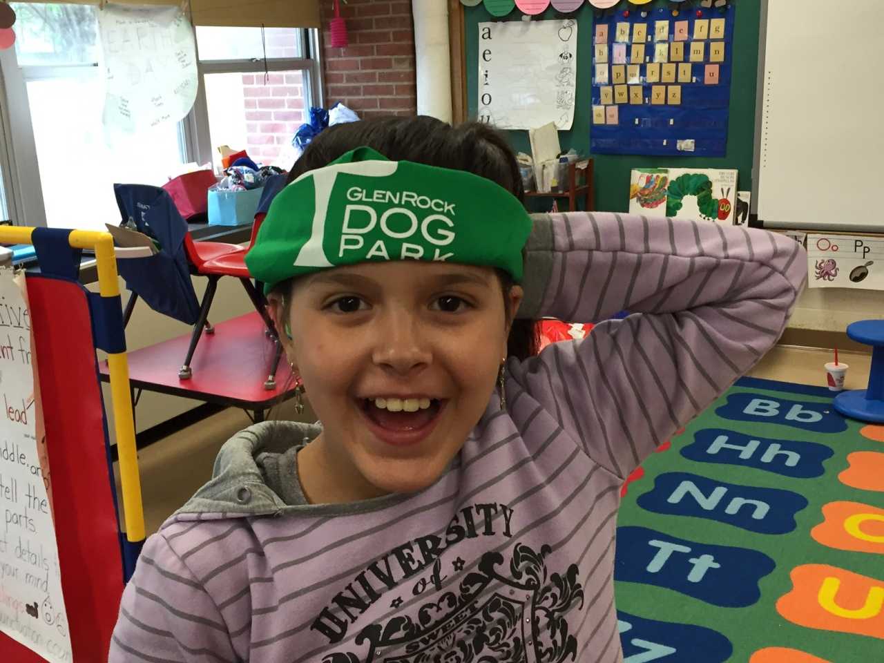 Naomi rocks her brand new Glen Rock Dog Park bandana, thanks to Eileen and Michelle Hillock.