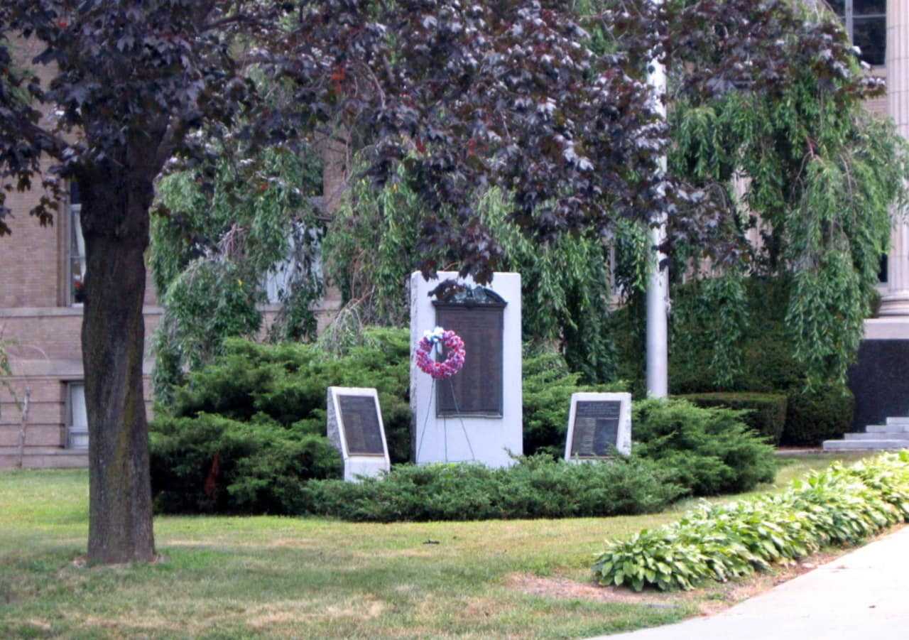 The new Vietnam Memorial will flank the existing World War II Memorial outside of New Rochelle City Hall.