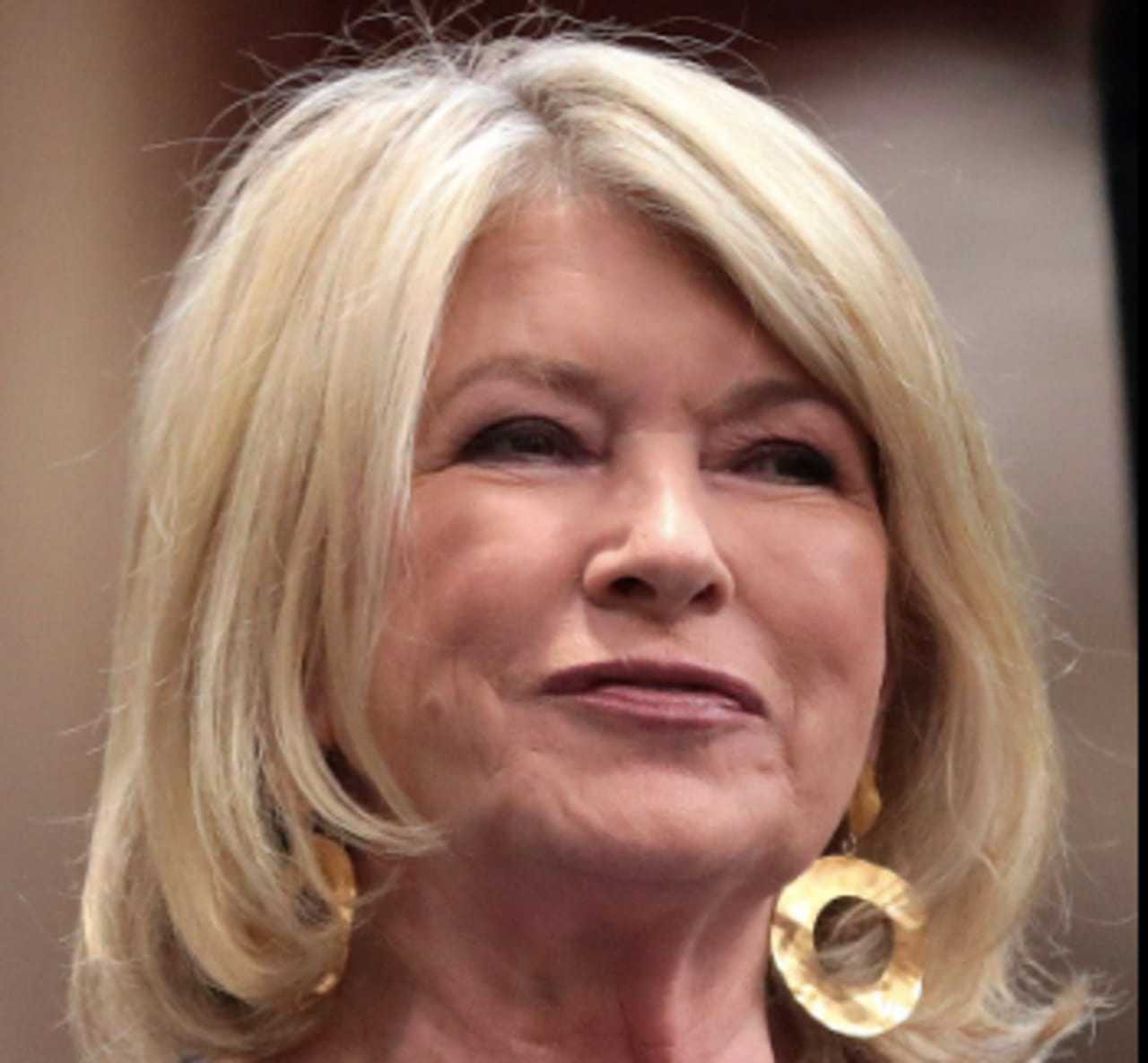 Katonah's Martha Stewart Responds To  Critics After Iceberg Backlash